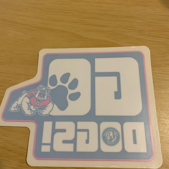 Brand new Fresno State Bulldog vinyl decal for auto has bulldog paw print and sa - Picture 1 of 2